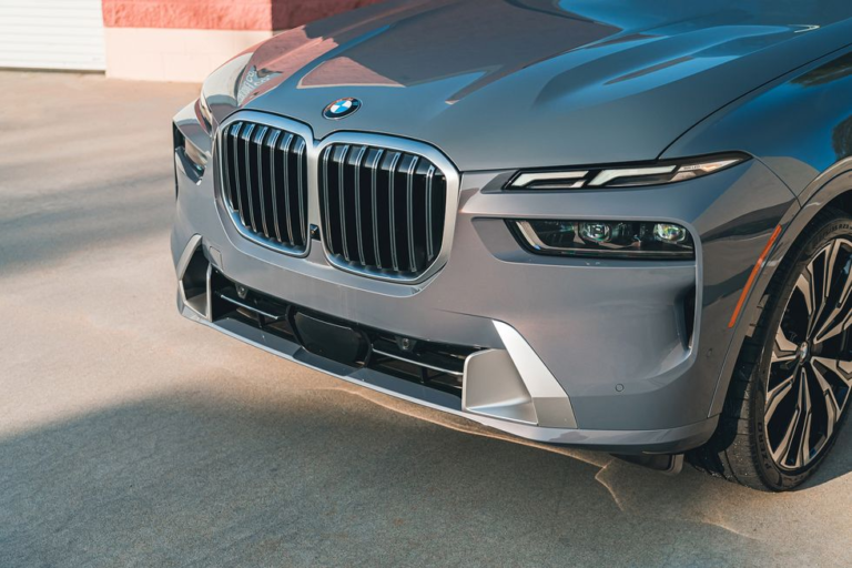 2026 BMW X7