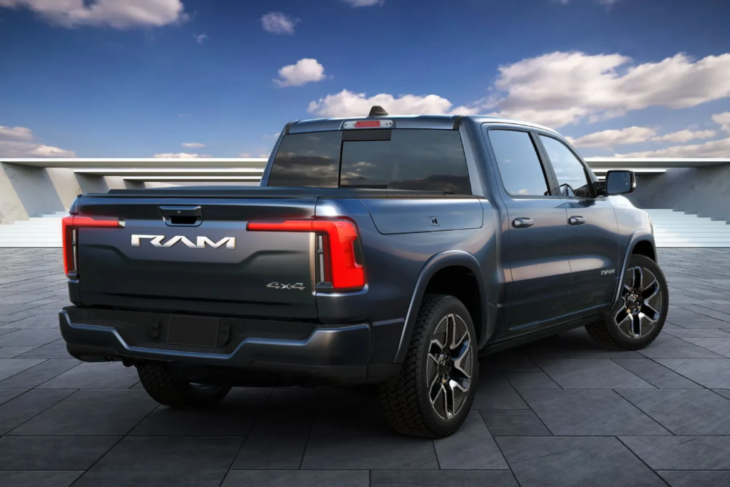 2026 Ram Dakota